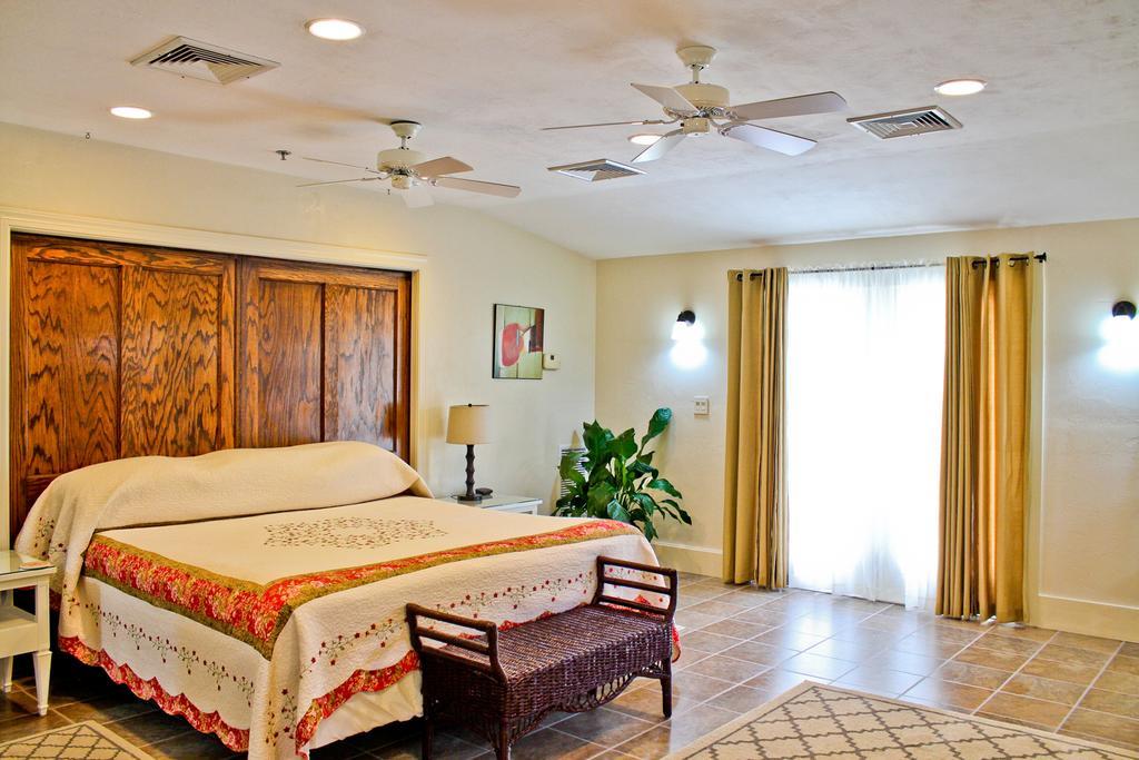 ניו סמירנה ביץ' Night Swan Intracoastal Bed & Breakfast מראה חיצוני תמונה