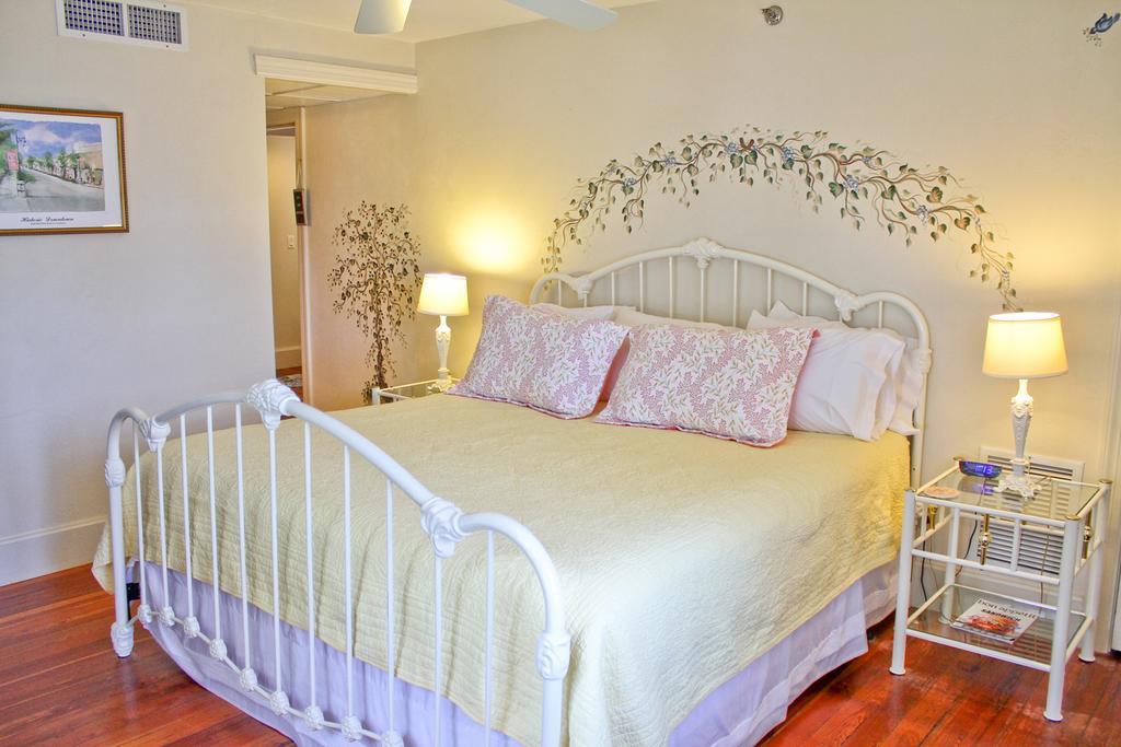 ניו סמירנה ביץ' Night Swan Intracoastal Bed & Breakfast מראה חיצוני תמונה